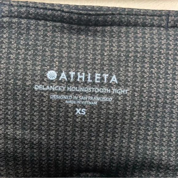Athleta Delancey Houndstooth Tight Size XS - Picture 10 of 13